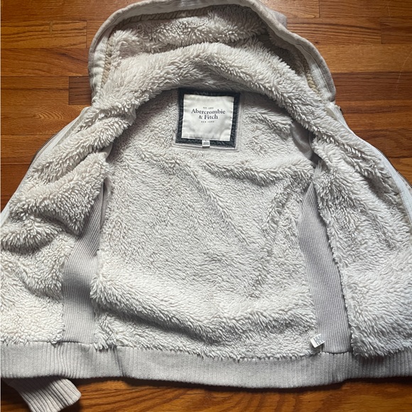 Abercrobie and Fitch Lined Hoodie Jacket - Picture 2 of 5